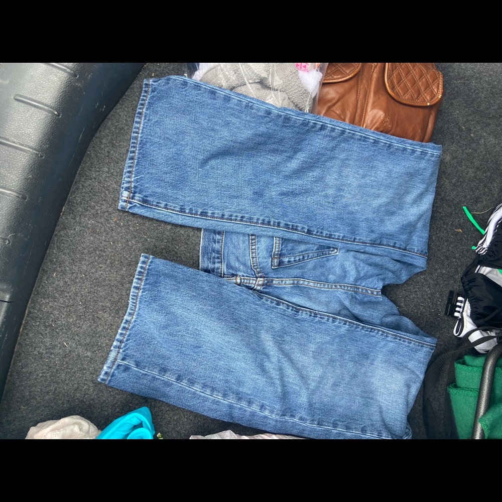 Jeans - Picture 2 of 6